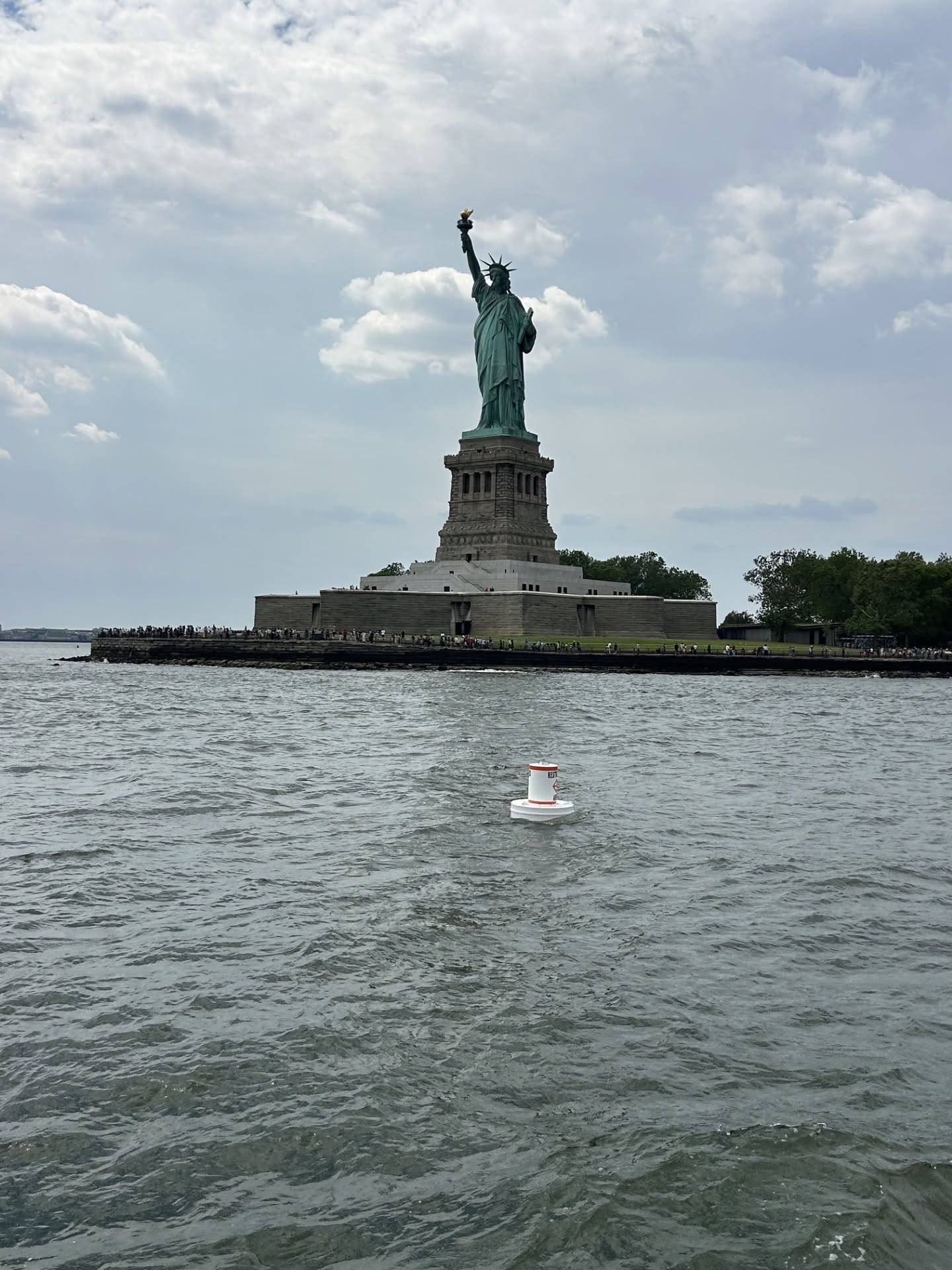 Wet Tech Installs 19 Buoy Sites at Liberty & Ellis Island